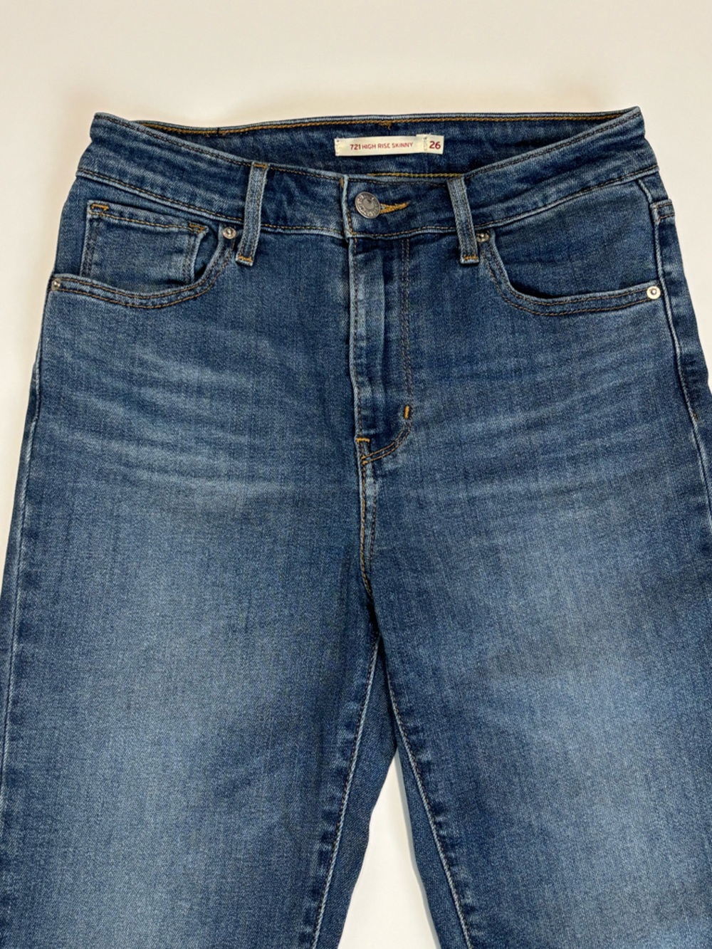 Levi’s 721 Distressed Blue Denim High Rise Skinny Jeans Size W26